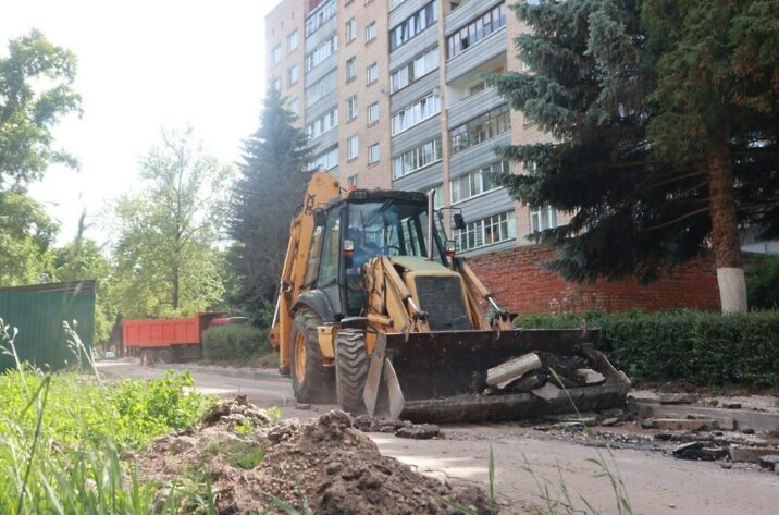 В Пущино началось благоустройство дороги и тротуара на Студенческом проезде Новости Пущино 