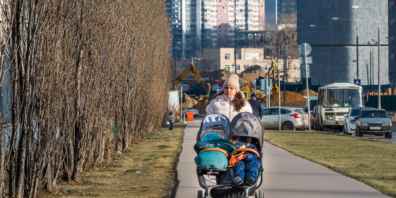 Власти обсудили новые меры поддержки родителей